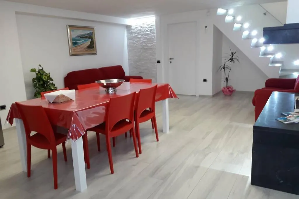 Incantos Charme B&B & Apartment 托尔托利 度假居
